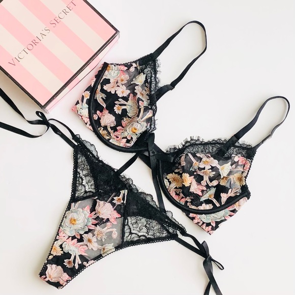 Victoria's Secret Other - 34DD/LARGE Victoria’s Secret black lingerie set